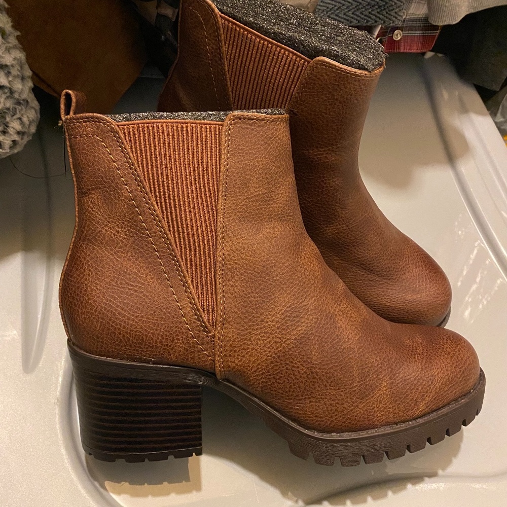 MIA Brown Chelsea Lug Heel Ankle Boots